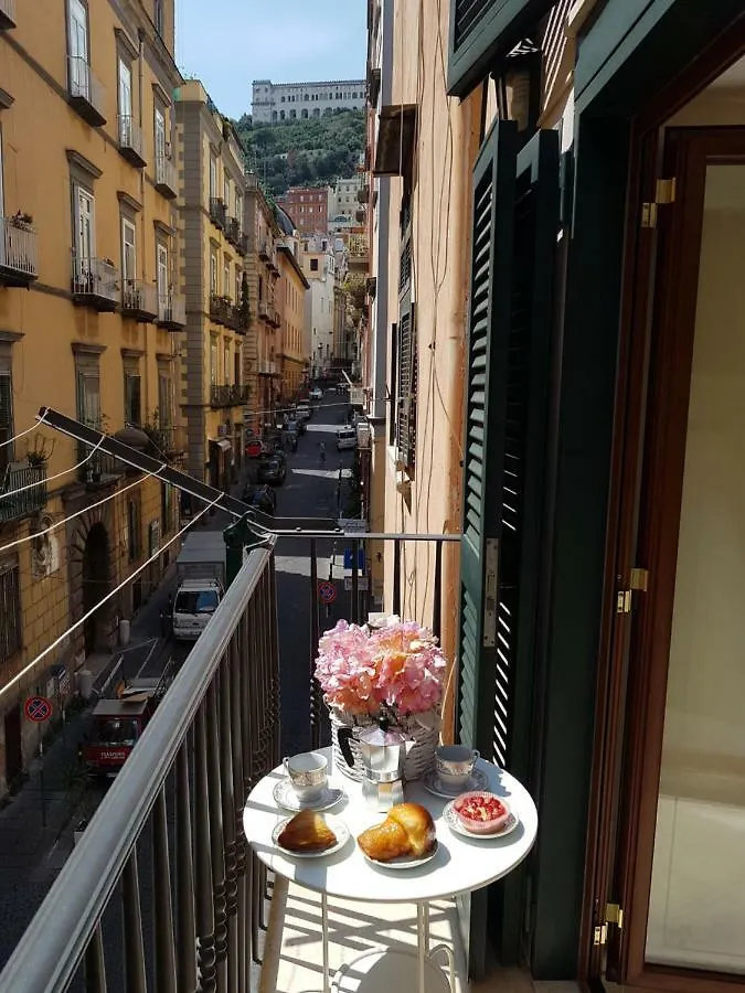 Melissa A Toledo Villa Naples 0*,  Italy